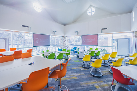 Model Active Learning Classroom at the DePeters Family Center for Innovation & Teaching Excellence.