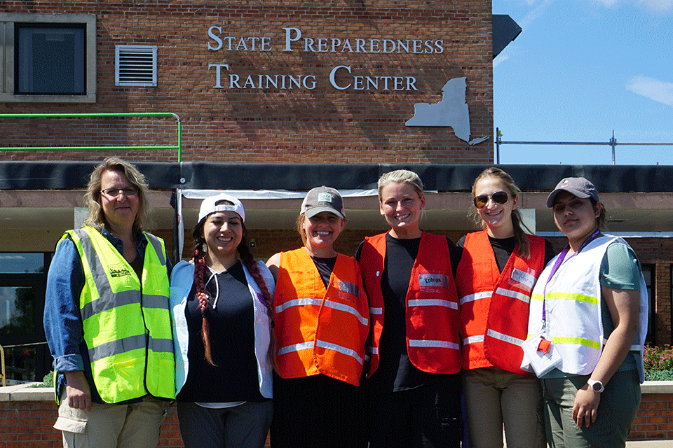 Susan Frederick and students at the NY Hope.