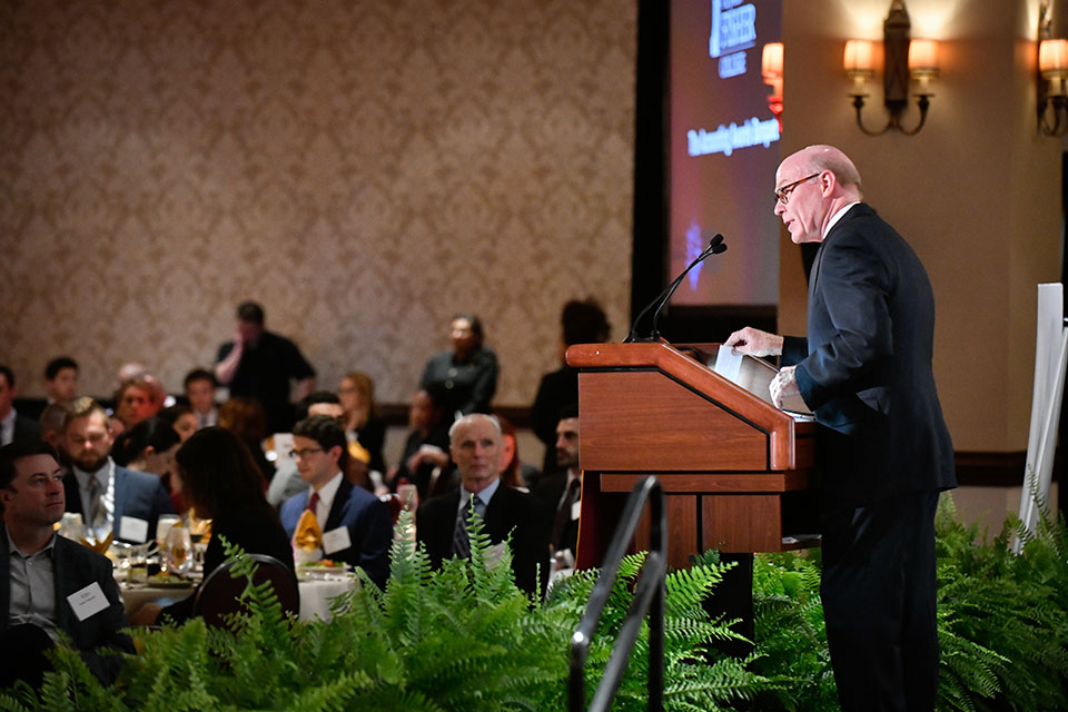 President Rooney speaks at the 2019 Accounting Awards.