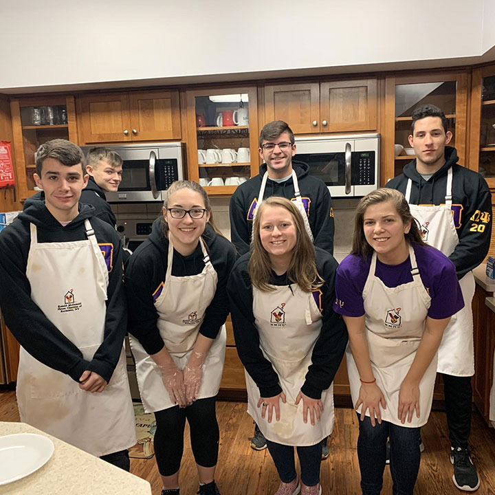 Omega Psi chapter members visited the Ronald McDonald House to cook breakfast for guests.