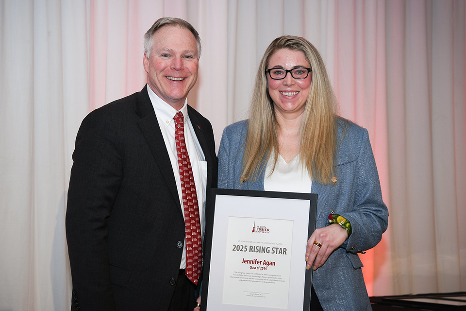 Jennifer Agan named 2025 Accounting Rising Star.