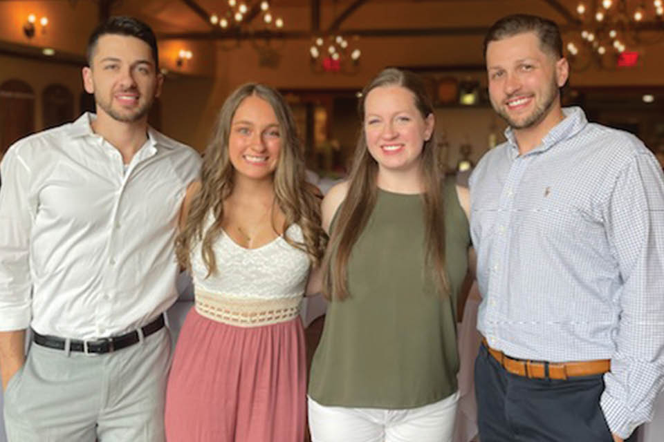 Four Lamphear children standing together