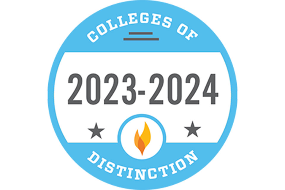 Badge: 2023-2024 Colleges of Distinction