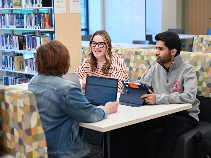 Students meet with a librarian in Lavery Library.