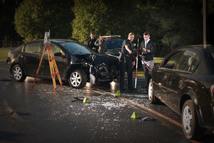 Car crash simulation